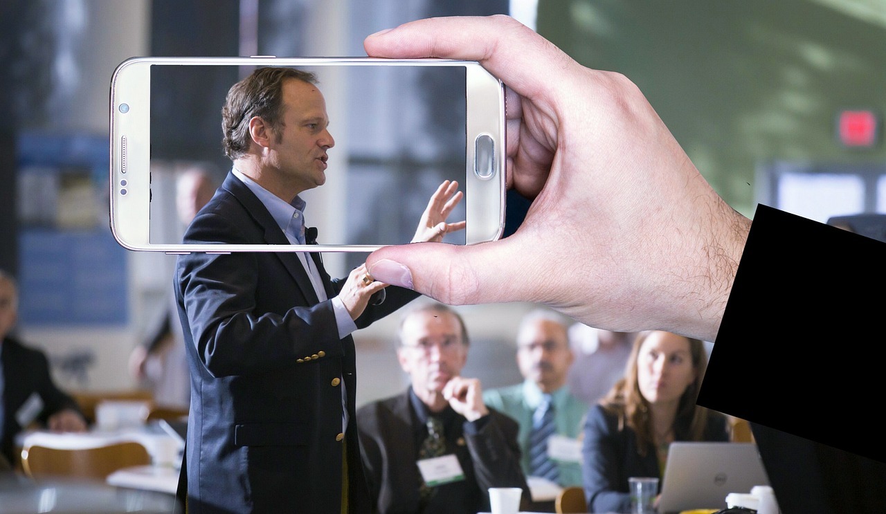 Building Confidence in Speaking a New Language