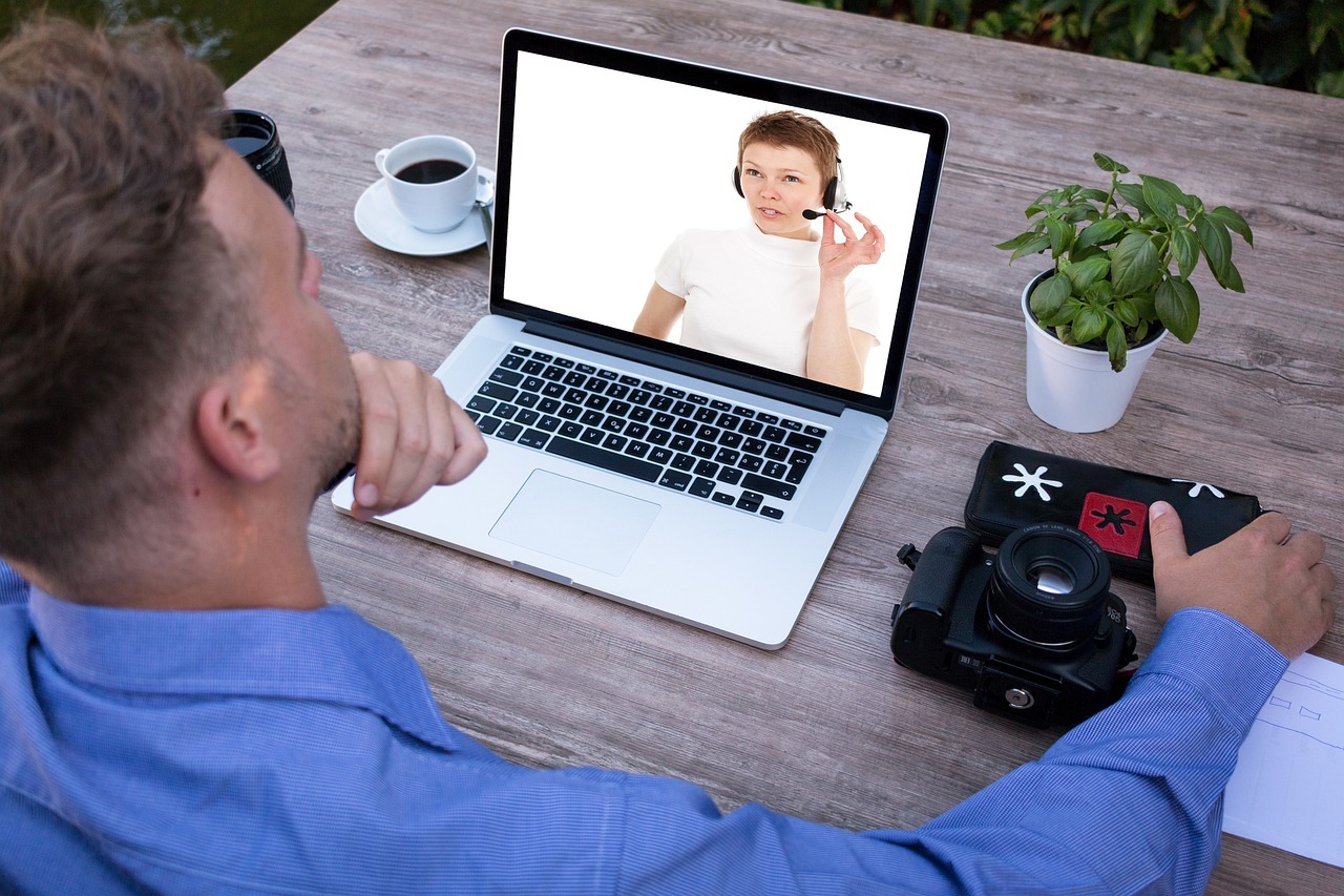 Online Forums and Discussion Boards for Language Learners
