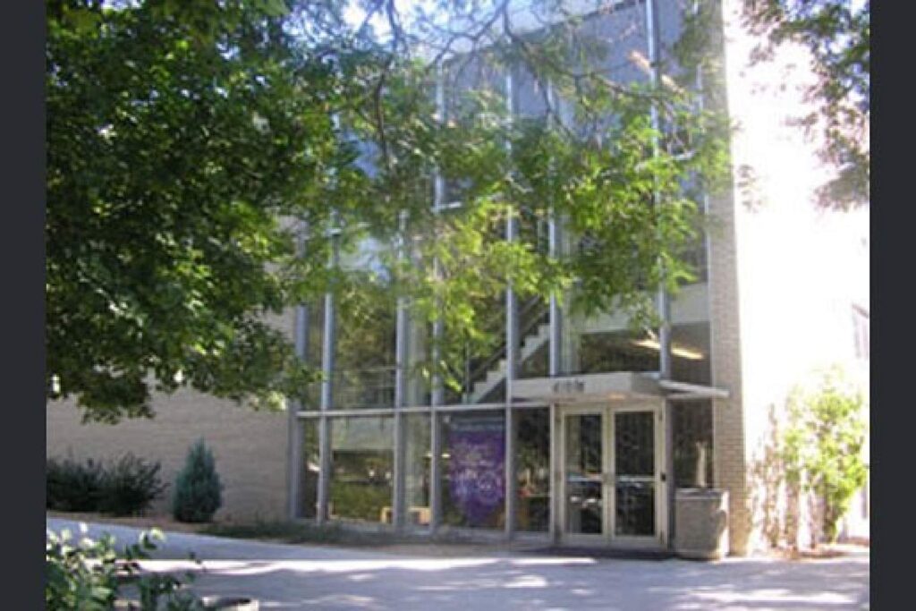 Best Language School in St. Paul Best Language School in St. Paul