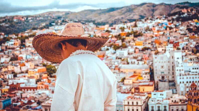 Photo Spanish Language Audio Course