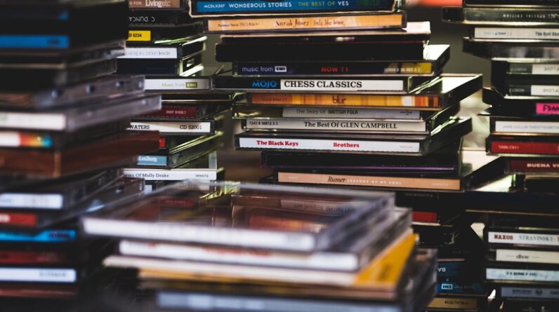 Photo Spanish Language Audiobook Collection