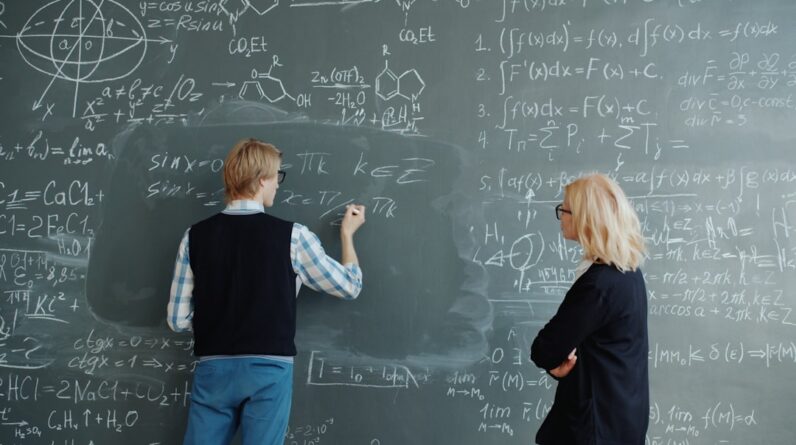 Photo Language Students