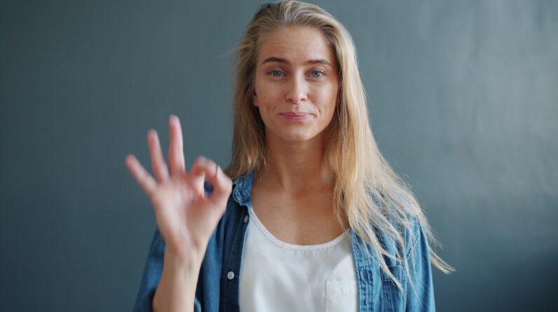 Photo Sign Language Class