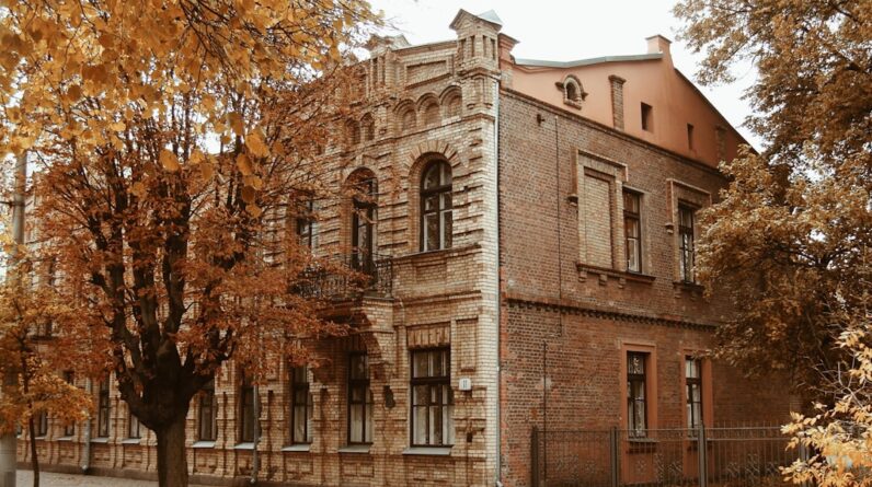 Photo Language Institute